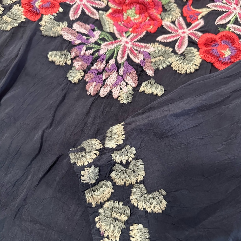Johnny Was Black Floral Embroidered Blouse - Picture 6 of 6